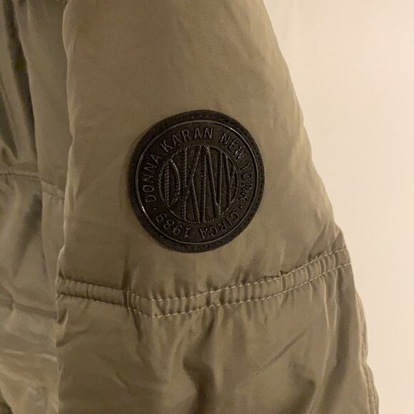 DKNY Fleece Lined Faux Fur Trim Hoo Juniper Large Olive - Picture 6 of 14